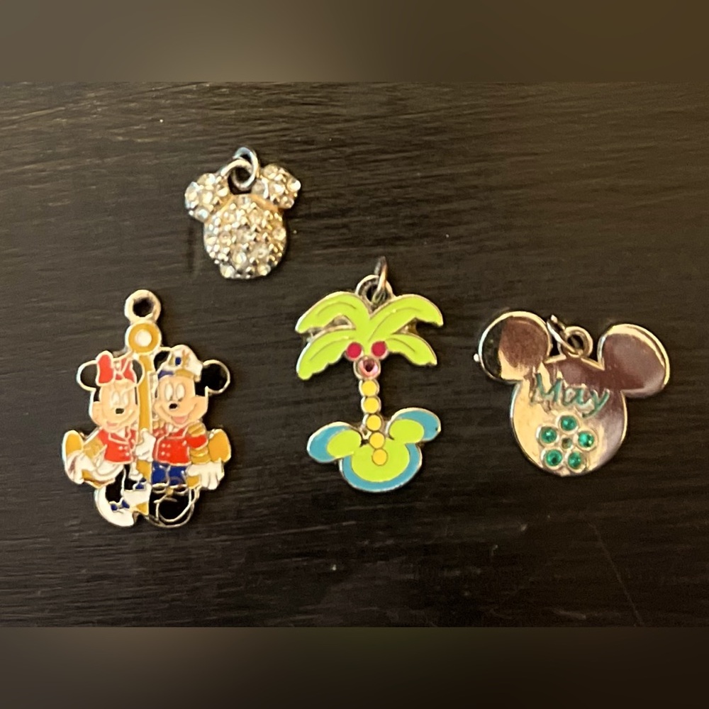Disney Vintage Charms, Palm Tree, Mickey Minnie, Anchor, Hearts